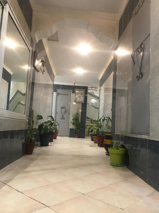 Appartement Familial Pres D Aeroport Tanger Exterior foto